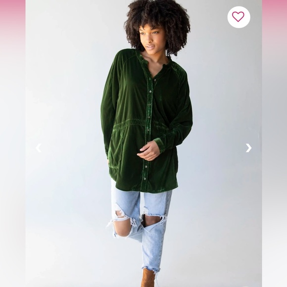 Natural Life Laid Back Velvet Button Down - Green Size XS - Picture 7 of 7